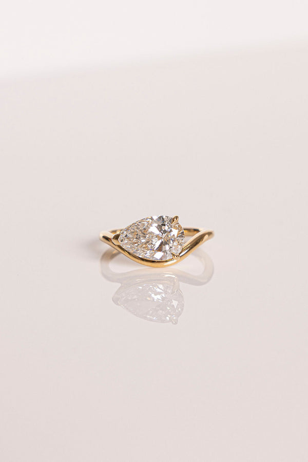 Curved Solitaire