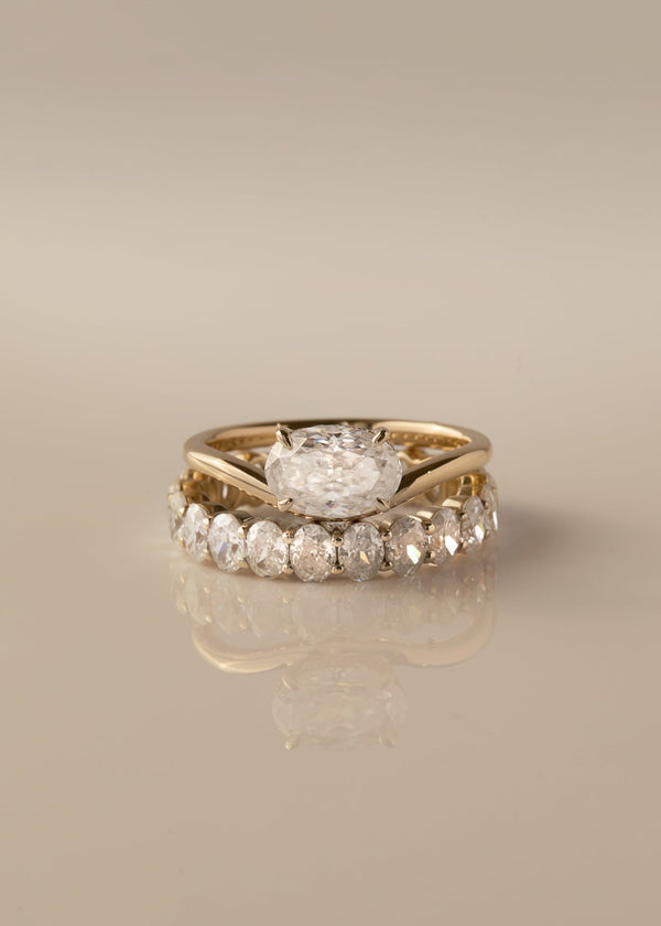 Curved Solitaire