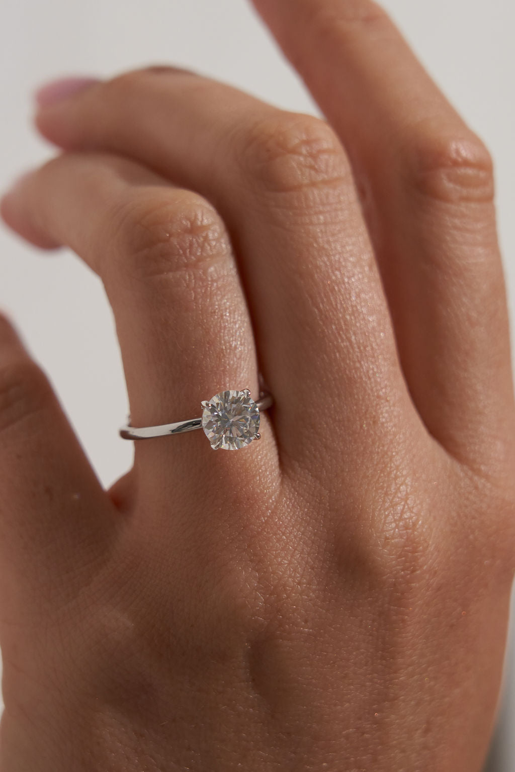 Round Solitaire Secondary image