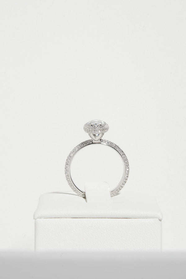 Oval Halo