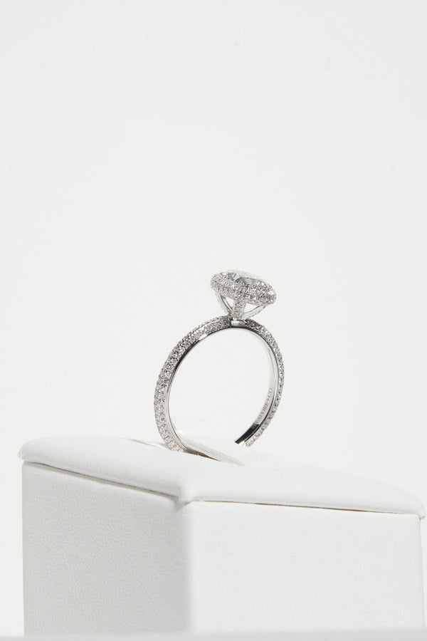 Oval Halo