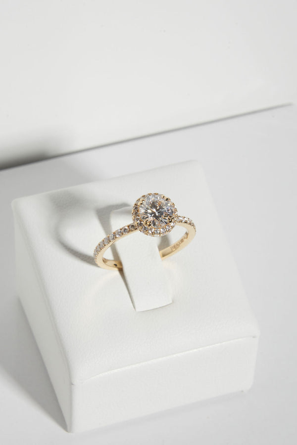 Round Halo