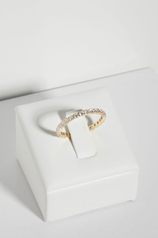 Medium Pave Round Wedding Band