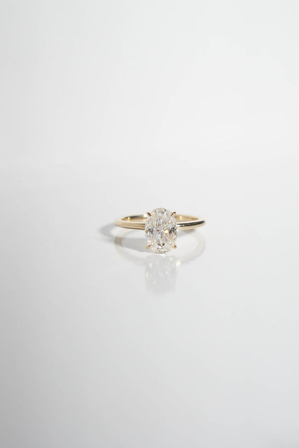 Oval Solitaire
