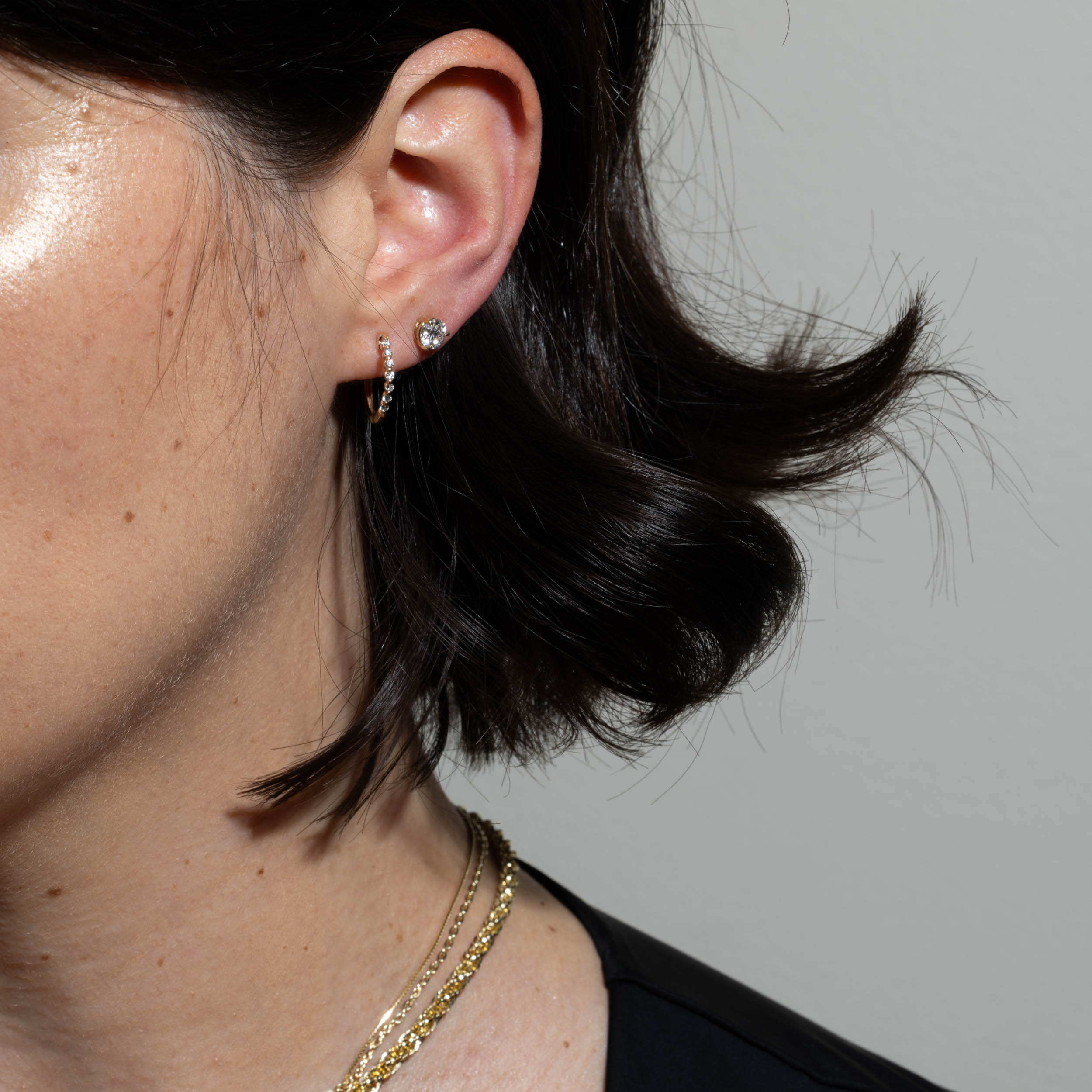 0.2 TCW Round Lab Grown Diamond Huggies Earrings Secondary image
