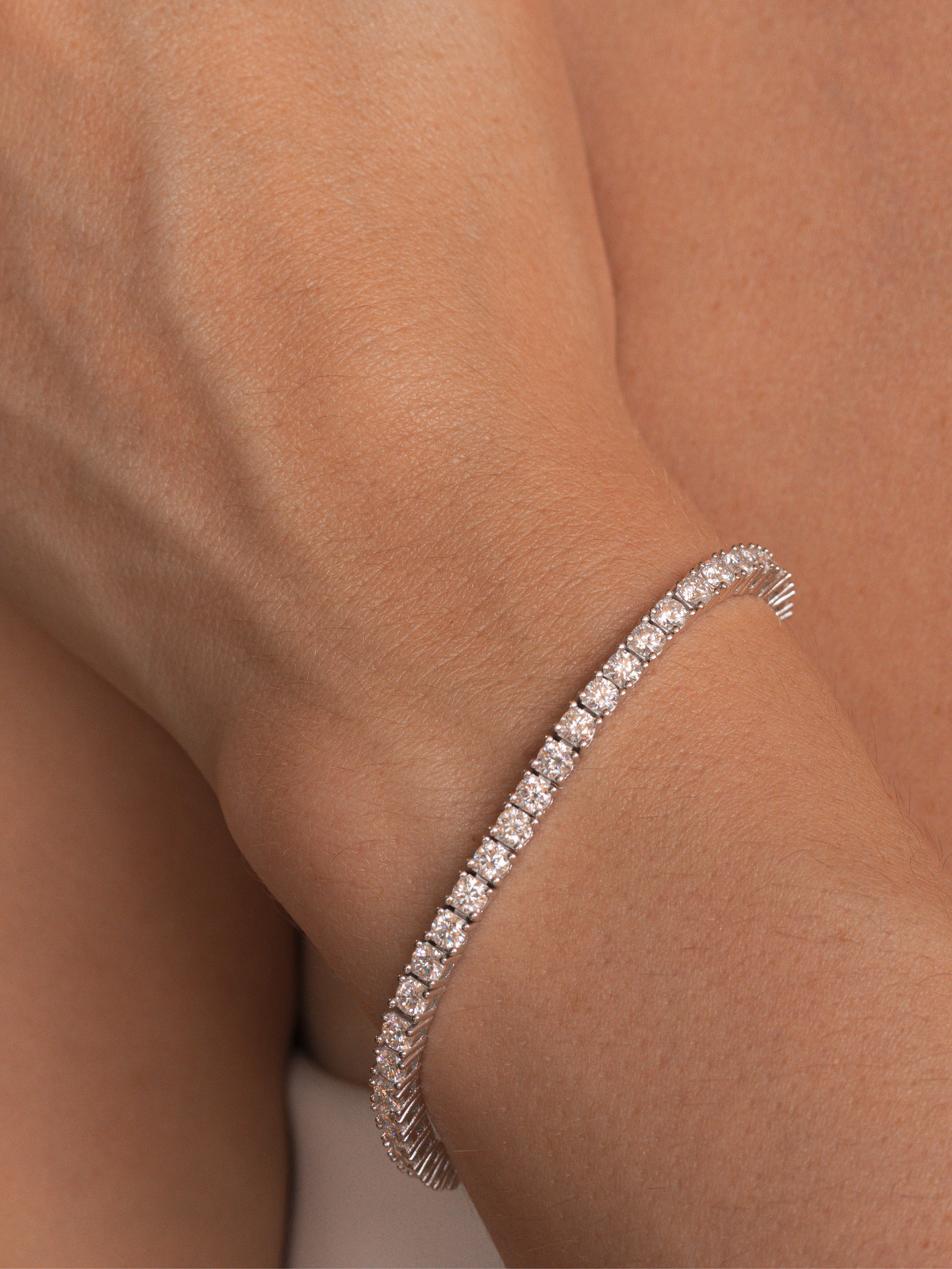 Classic Tennis Bracelet - Moissanite