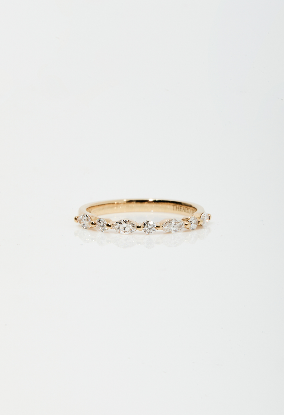Accent Wedding Band Image principale du produit